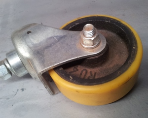Caster fixed 4"  Fl 414 Pn